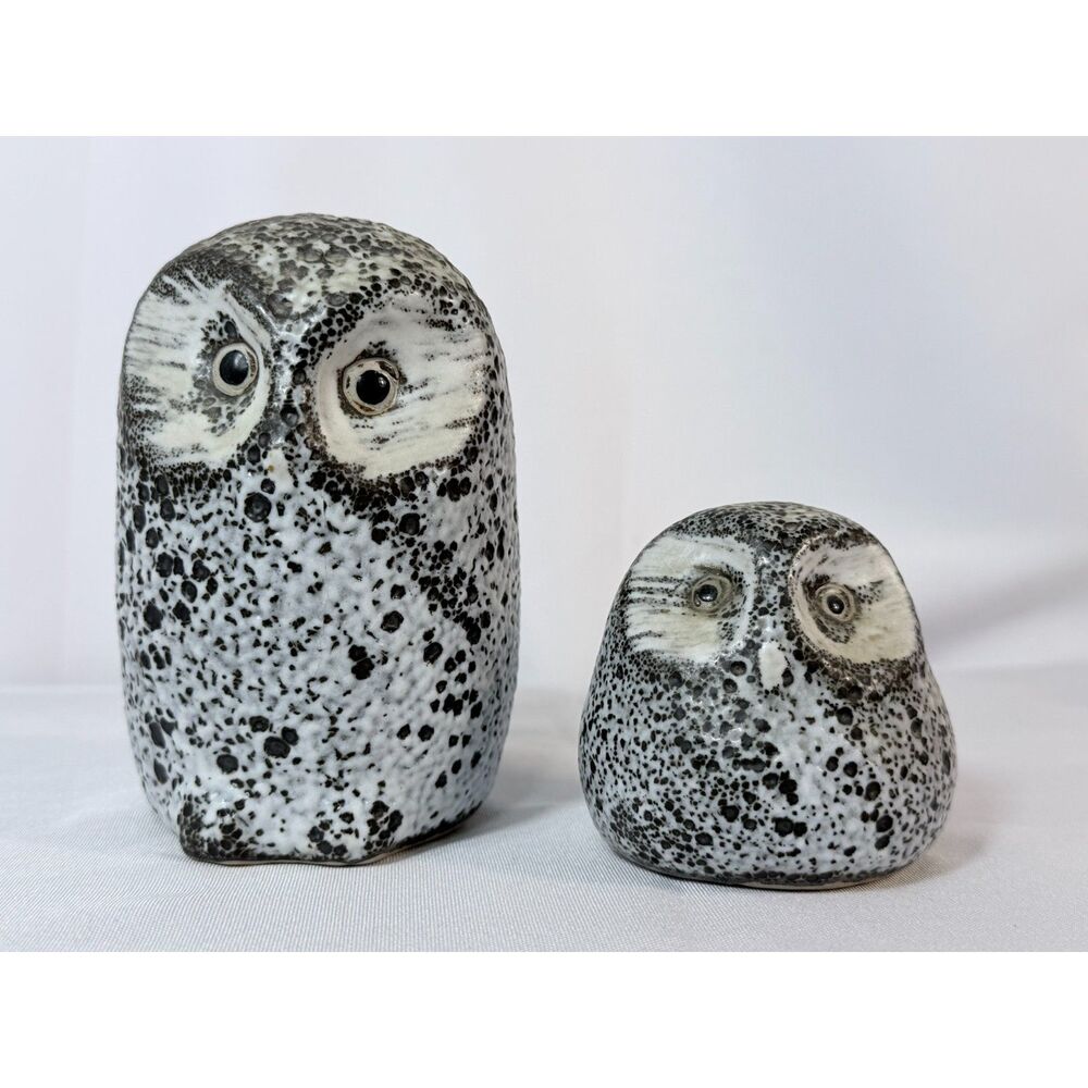 Owl Pair Mama Baby Pigeon Force Tenn Pottery Signed Figurines Studio Art Woods
